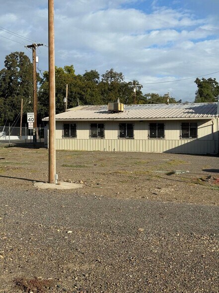 Primary Photo Of 22020 Old 44 Dr, Palo Cedro Freestanding For Lease