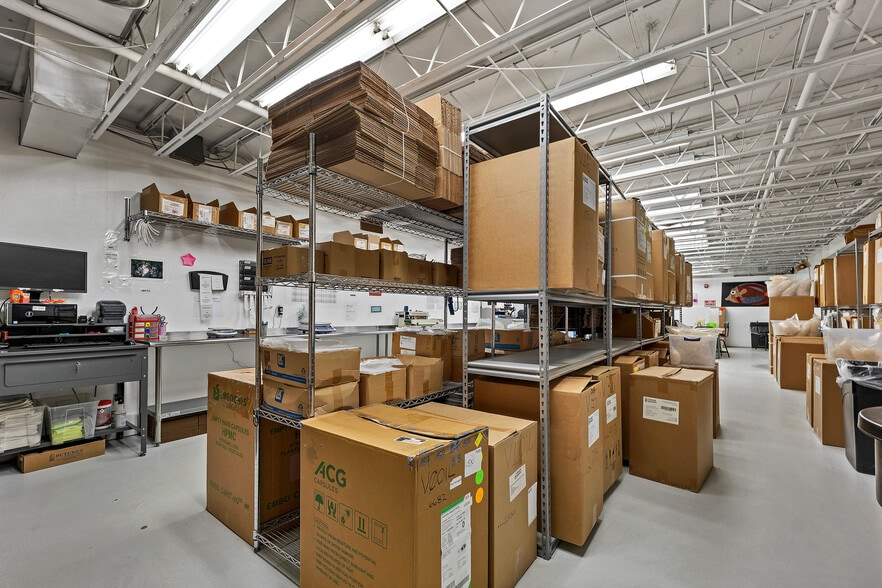 More Photos Of 48 Powers St, Milford Warehouse For Sale