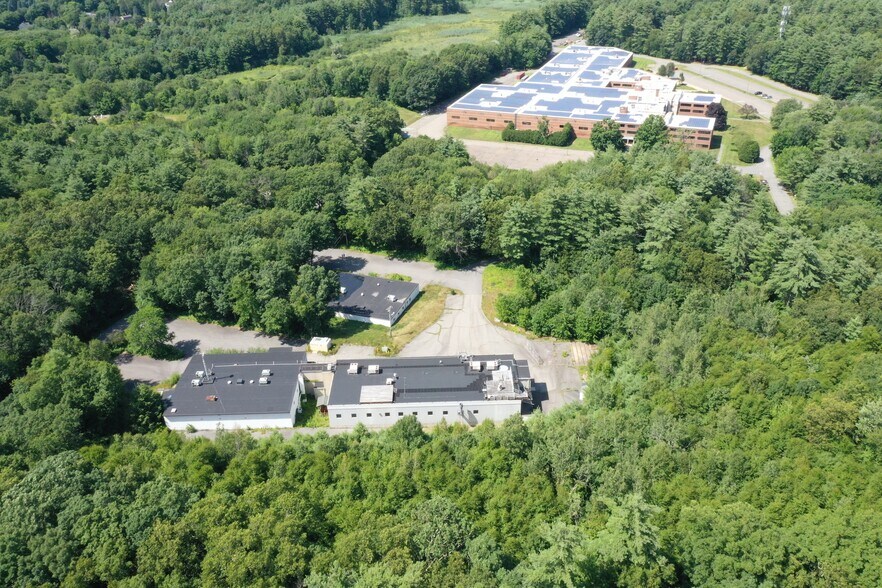 More Photos Of 58B Main St, Bolton Light Distribution For Lease