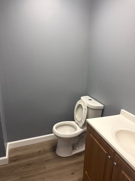 More Photos Of 3402 Belair Rd, Baltimore General Retail For Sale