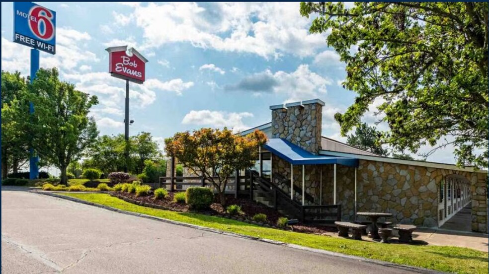 More Photos Of 555 N Trimble Rd, Mansfield Hotel For Sale