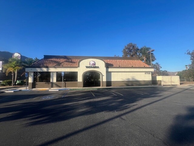 More Photos Of 4718 Green River Rd, Corona Freestanding For Lease
