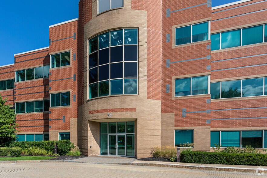 More Photos Of 35 Nagog Park, Acton Office For Sale