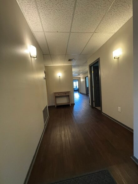 More Photos Of 180 Old Tappan Rd, Old Tappan Medical For Sale