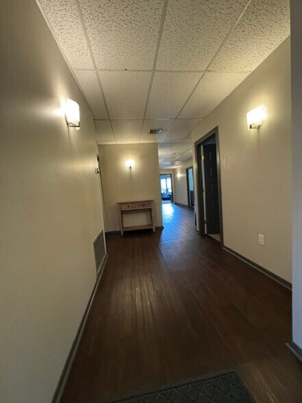 More Photos Of 180 Old Tappan Rd, Old Tappan Medical For Sale
