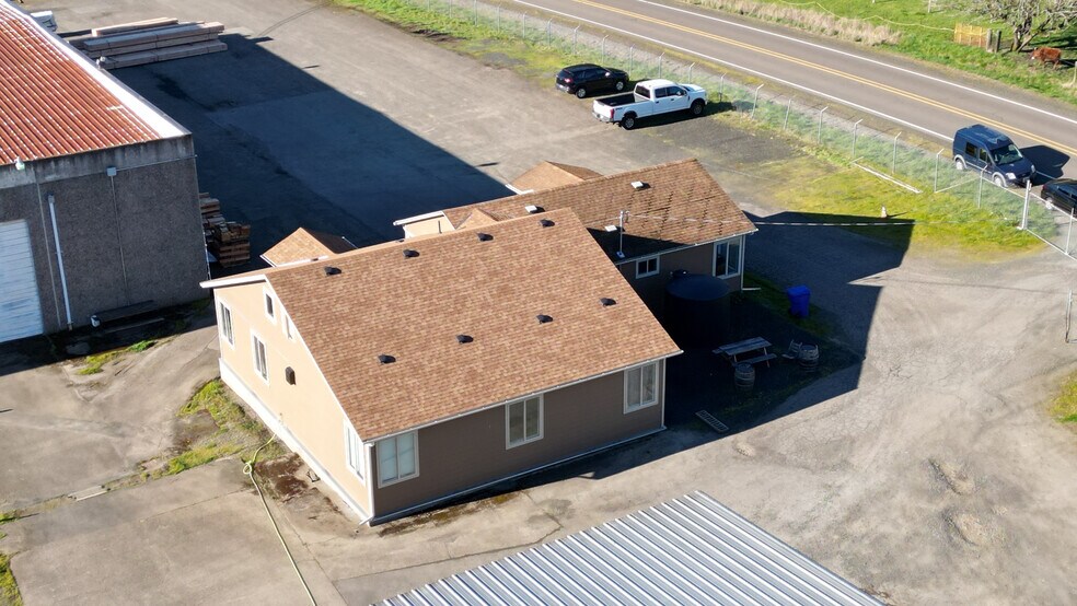 More Photos Of 10466 Sunnyside Rd SE, Jefferson Warehouse For Sale