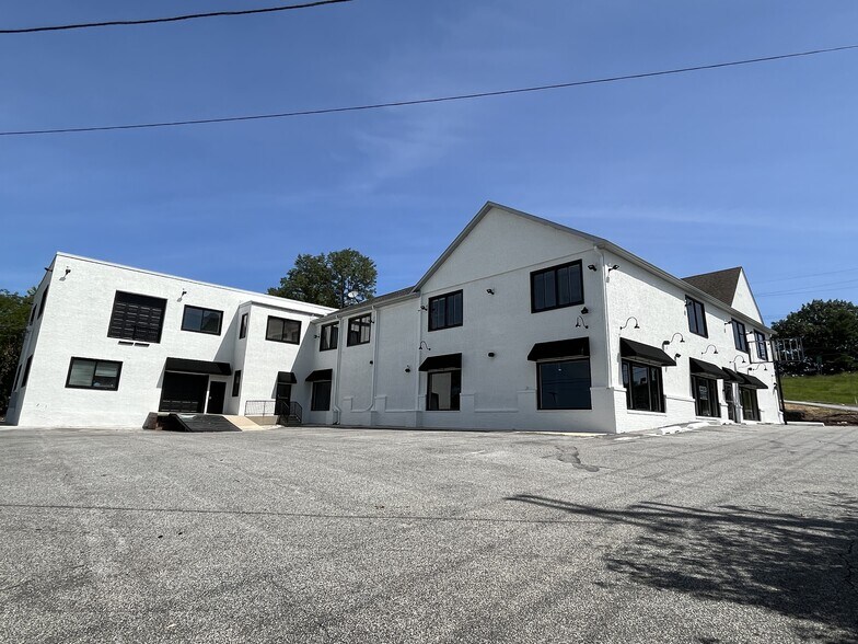 Primary Photo Of 1035 W Baltimore Pike, Media Freestanding For Sale