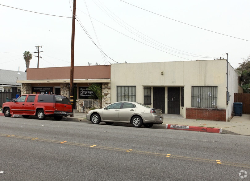 More Photos Of 16306-16308 Clark Ave, Bellflower Storefront For Sale