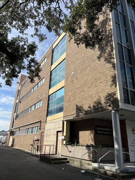 More Photos Of 2640 Canal St, New Orleans Office For Sale