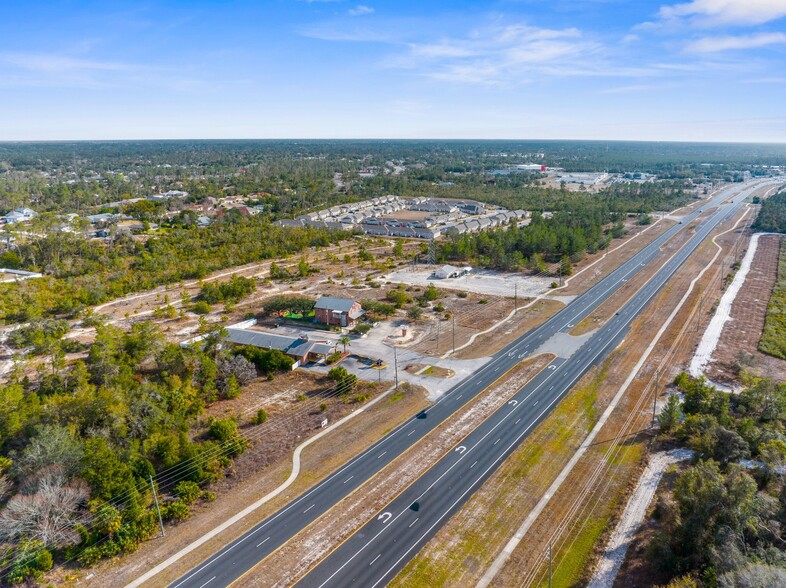 More Photos Of 7044 Commercial Way, Weeki Wachee Office For Sale