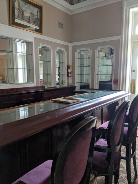 More Photos Of 400 Benedict Ave, Tarrytown Hotel For Lease