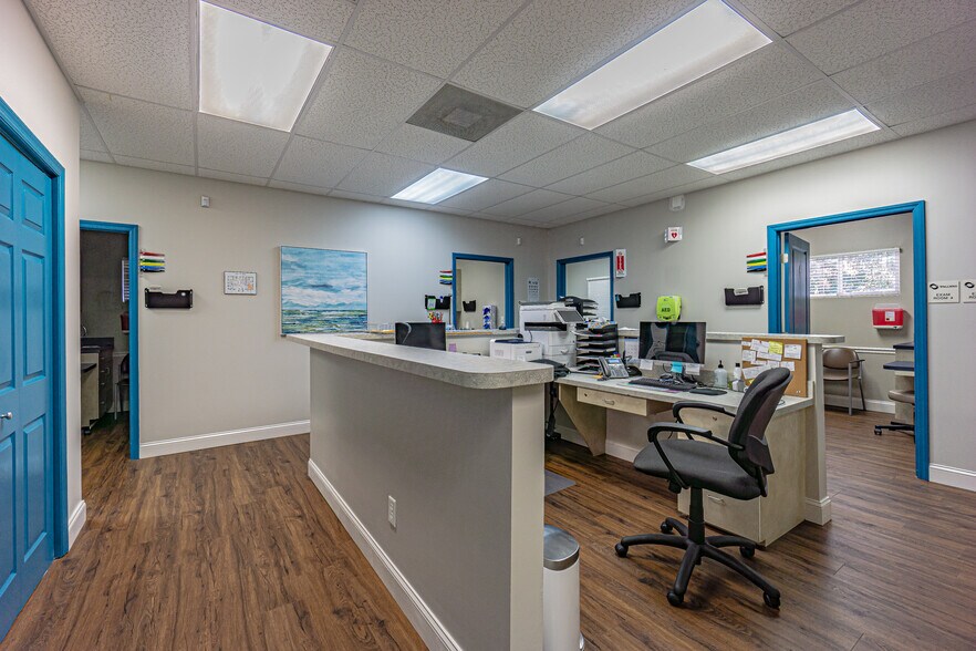 More Photos Of 6502 Gunn Hwy, Tampa Medical For Sale