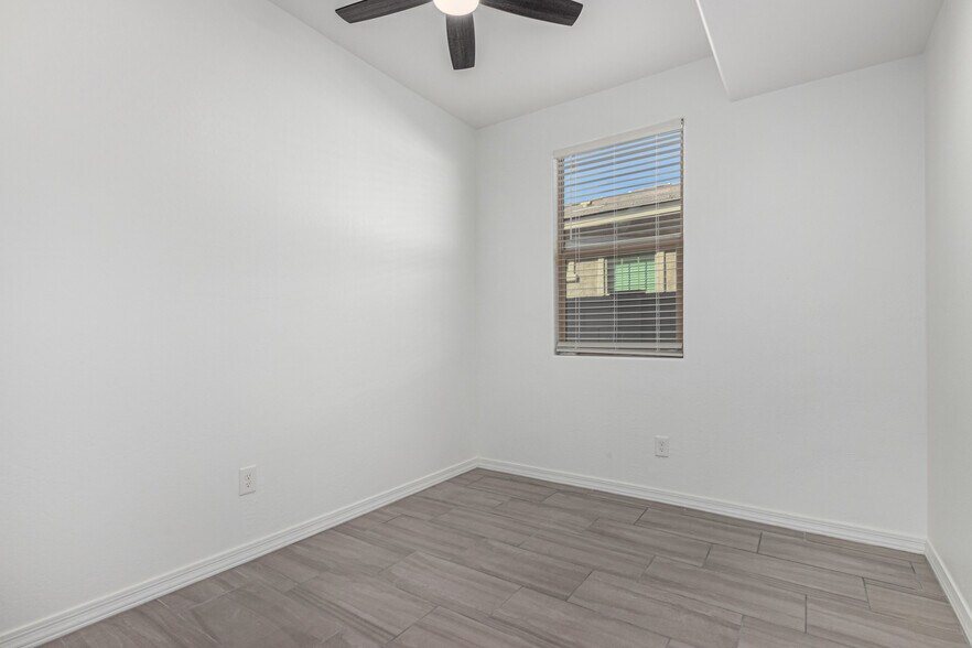 More Photos Of 10838 W San Juan Ave, Phoenix Healthcare For Sale