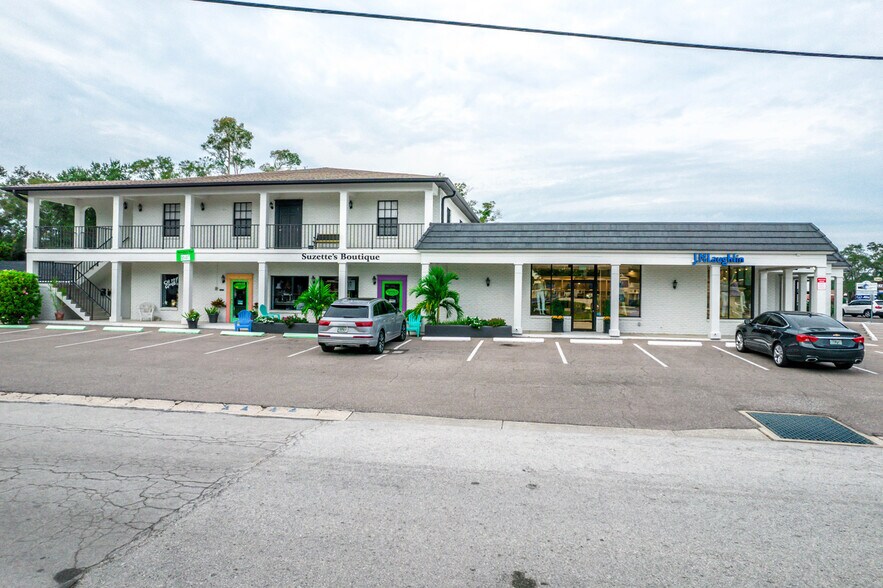 More Photos Of 400 Indian Rocks Rd N, Belleair Bluffs Storefront Retail Office For Sale
