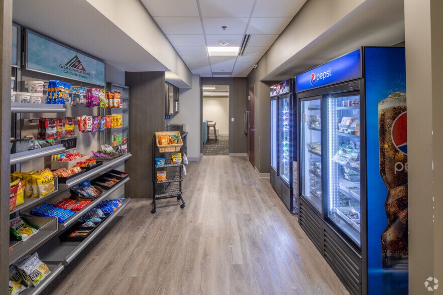 More Photos Of 14567 N Outer Forty, Chesterfield Office For Lease