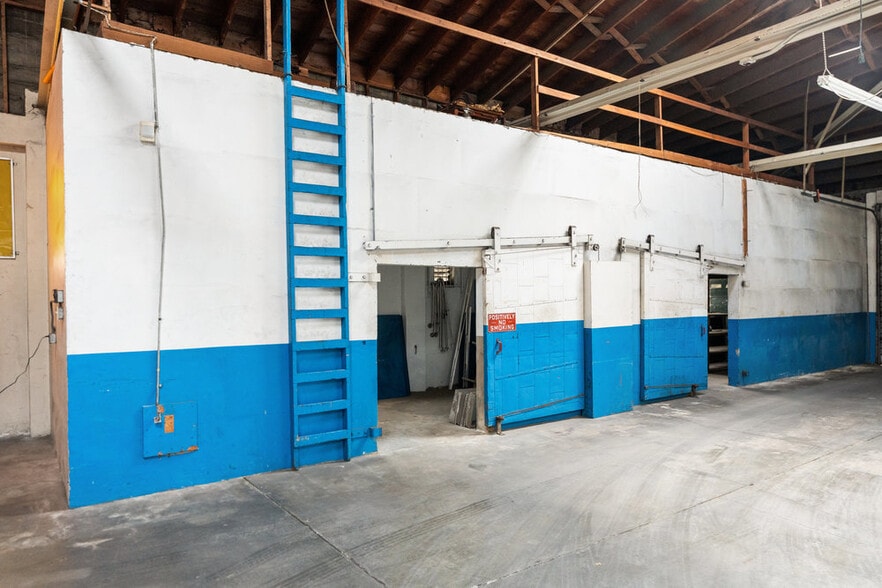 More Photos Of 1110 Colusa St, Vallejo Auto Repair For Sale