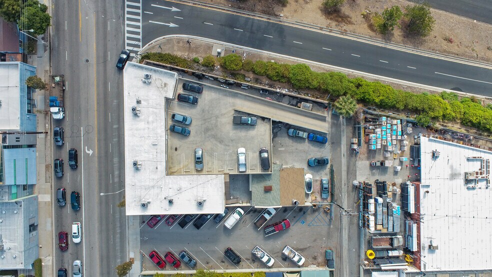 More Photos Of 1718-1720 20th St, Santa Monica Storefront Retail Office For Sale