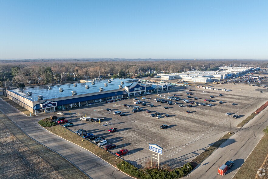 More Photos Of 2035 E Sherman Blvd, Muskegon Unknown For Lease