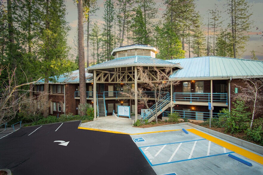 More Photos Of 565 Brunswick Rd, Grass Valley Office For Sale