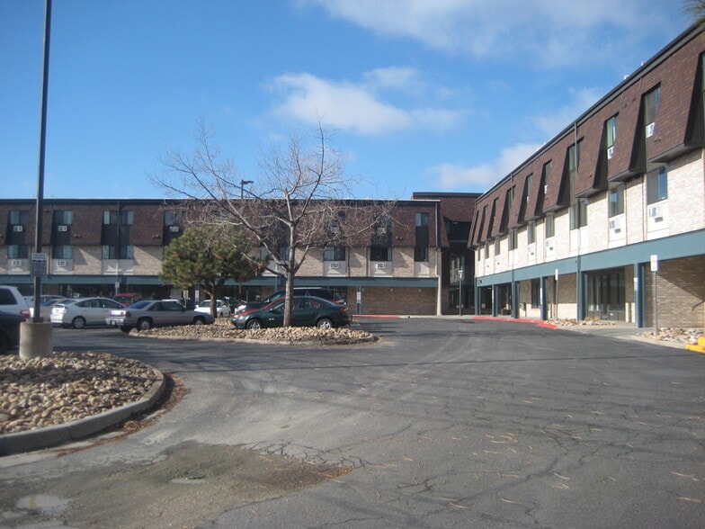 More Photos Of 651 Potomac St, Aurora Apartments For Lease