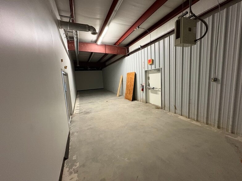 More Photos Of 10067 Main St, Castalia Freestanding For Lease