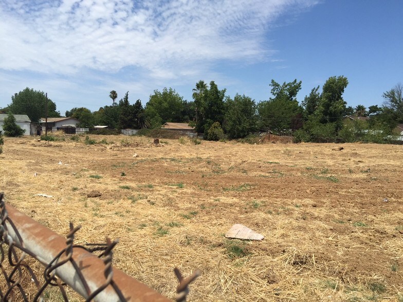 More Photos Of 4131-4221 Fruitridge Rd, Sacramento Land For Sale