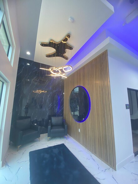 More Photos Of 1802 W Pleasant Ridge Rd, Arlington Medical For Sale