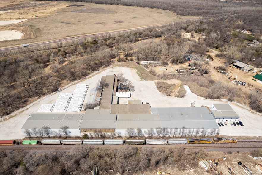 Primary Photo Of 400 Cherry St, Kasota Manufacturing For Sale