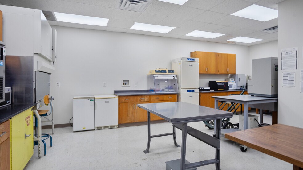 More Photos Of 224 N Washington St, Havre De Grace Office For Sale