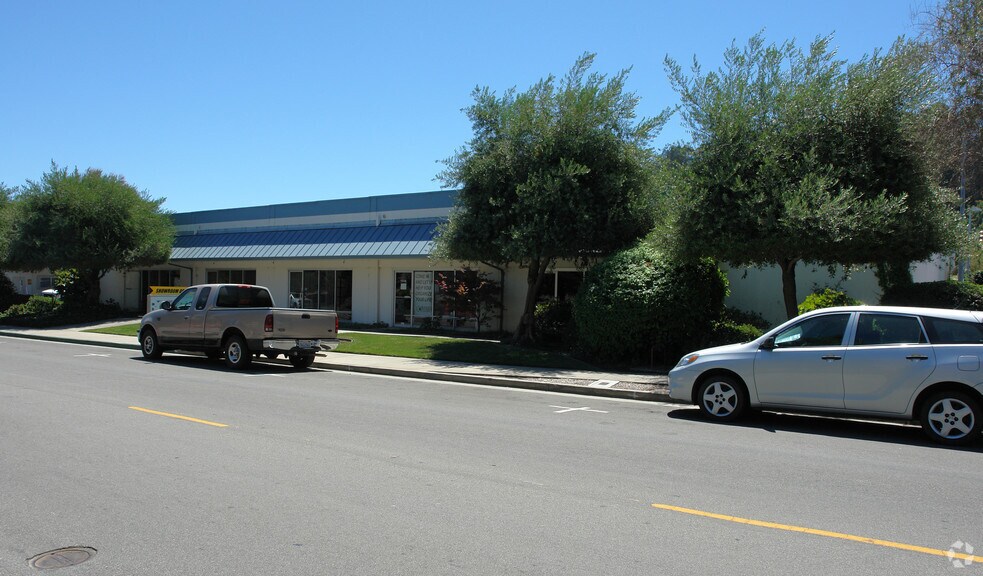 More Photos Of 151 Harvey West Blvd, Santa Cruz Flex For Lease