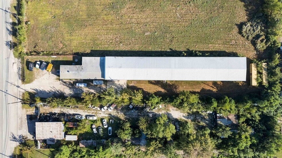 More Photos Of 9740 Sheldon Rd, Houston Industrial For Sale