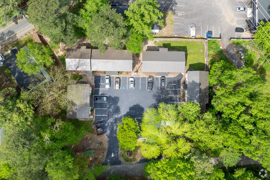 More Photos Of 340-352 Dixie Hills Cir, Atlanta Apartments For Sale