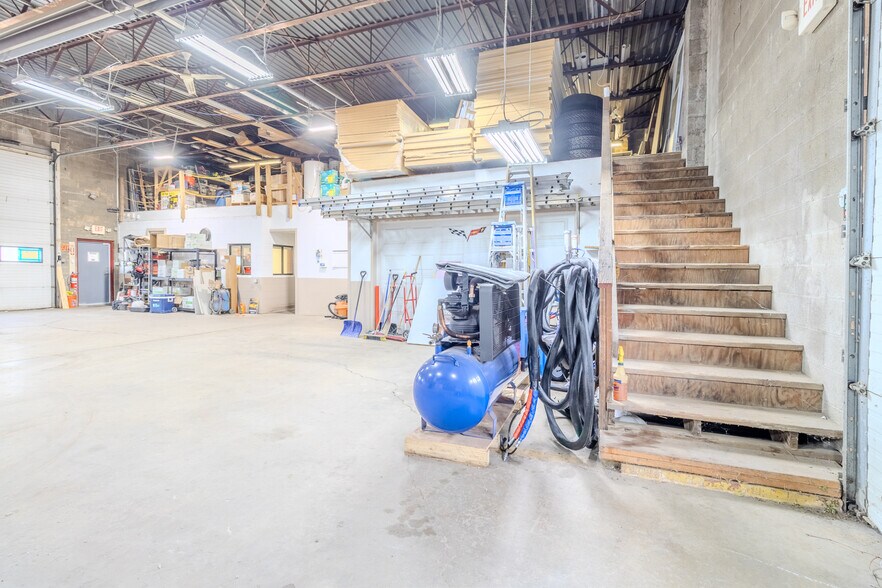 More Photos Of 204 Main St, East Pittsburgh Warehouse For Sale