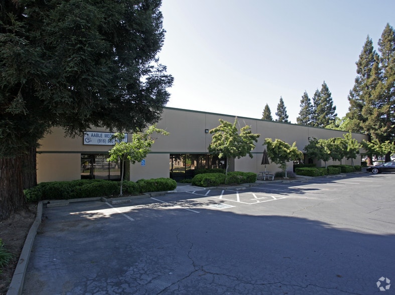 More Photos Of 3250 Monier Cir, Rancho Cordova Manufacturing For Lease