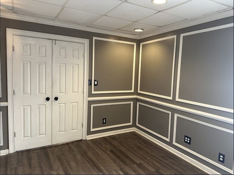 More Photos Of 3015 Canton Rd, Marietta Office For Lease