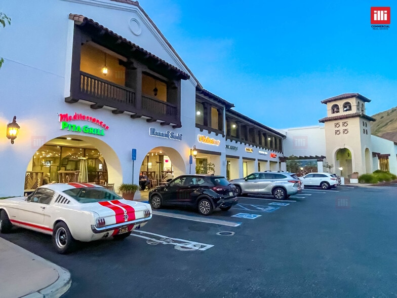More Photos Of 26527-26351 Agoura Rd, Calabasas Storefront For Lease