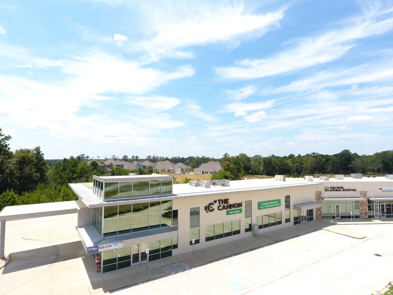 More Photos Of 618 Fish Creek Thoroughfare, Montgomery Freestanding For Lease