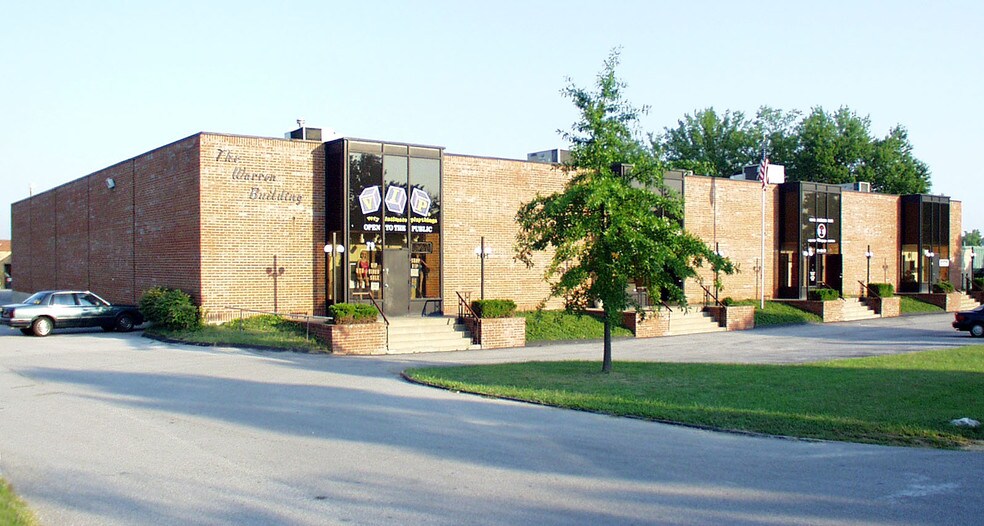 More Photos Of 79-85 Weldon Pky, Maryland Heights Warehouse For Sale