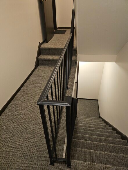 More Photos Of 8613 W Foster Ave, Chicago Apartments For Sale