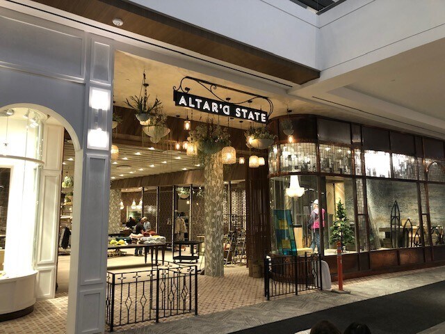 More Photos Of 100 N Water St, Norwalk Storefront For Lease