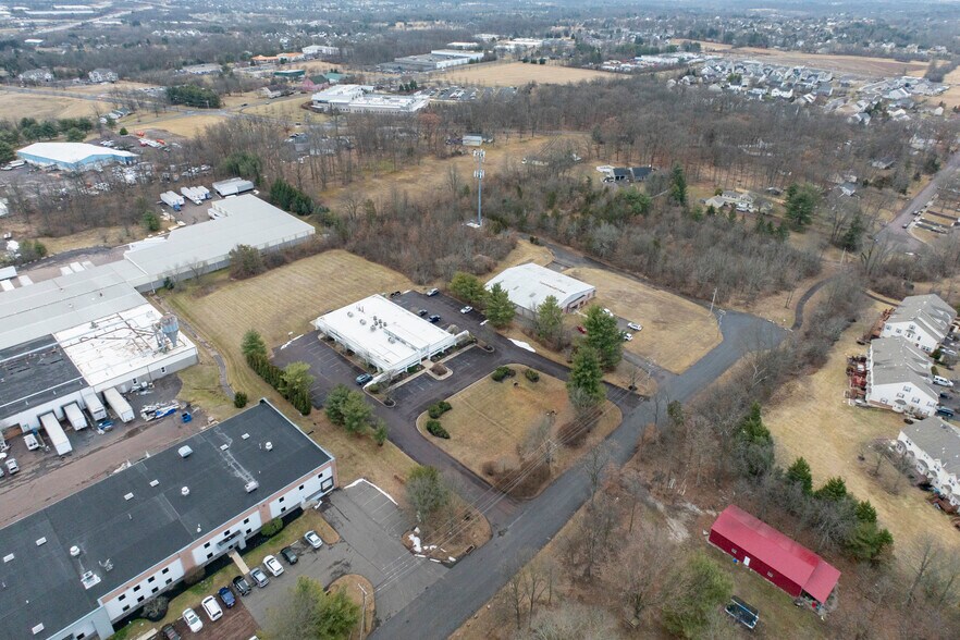 More Photos Of 220 Stahl Rd, Harleysville Research And Development For Sale