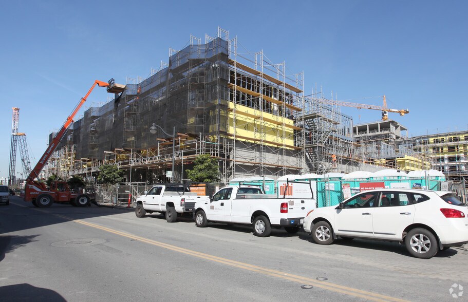 More Photos Of 1155 4th St, San Francisco Apartments For Lease