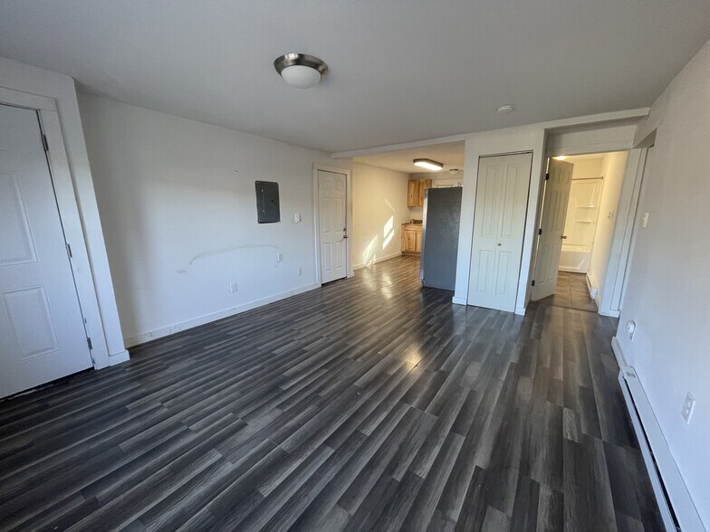 More Photos Of 13 US Highway 206 S, Sandyston Storefront Retail Residential For Sale