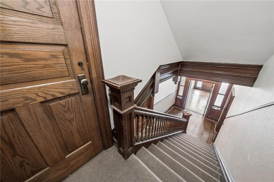 More Photos Of 112 Alexander Ave, Greensburg Office Residential For Sale