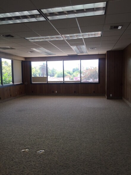 More Photos Of 1819 W Olive Ave, Burbank Office For Lease
