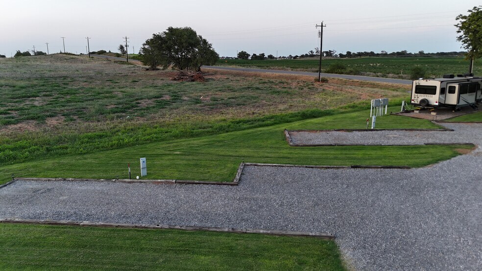 More Photos Of 1420 Crow Roost Road, Fort Cobb Land For Sale
