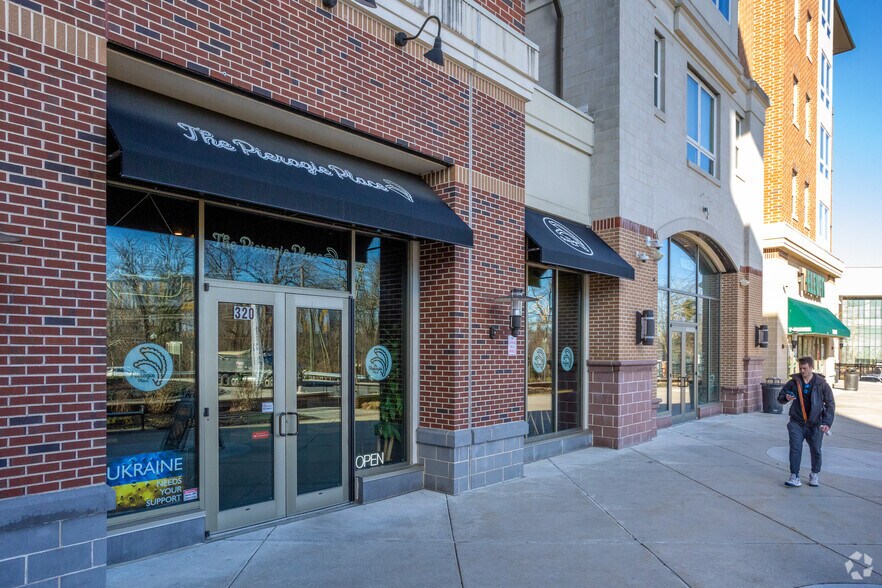 More Photos Of 300-330 Rowan Blvd, Glassboro Dormitory For Sale