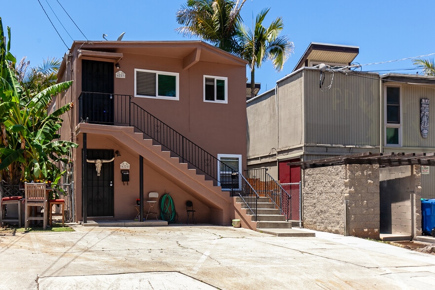 More Photos Of 4225-4227 Whittier St, San Diego Apartments For Sale