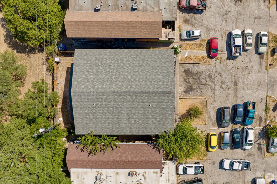 More Photos Of 8207 Sam Rayburn Dr, Austin Apartments For Sale