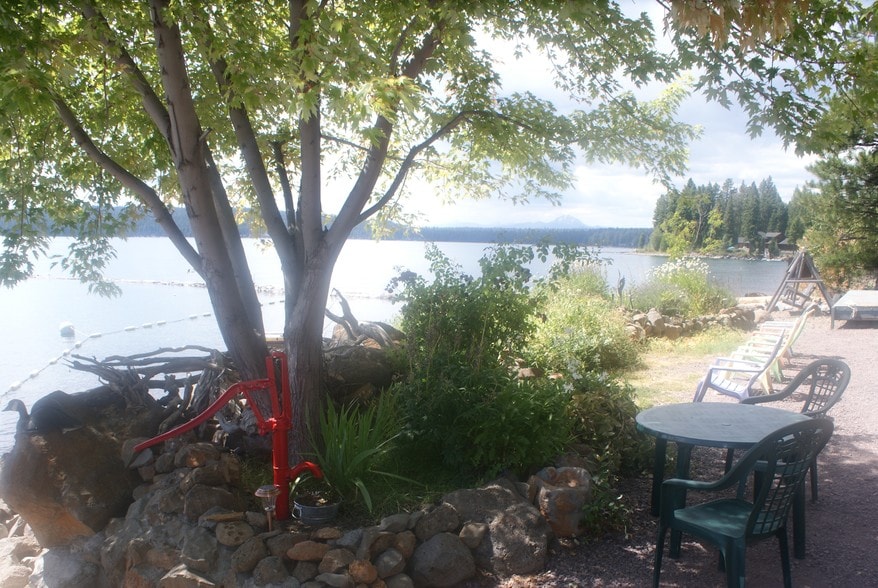 More Photos Of 7371 State Highway 147, Lake Almanor Trailer Camper Park For Sale